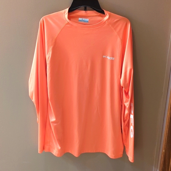 Columbia Other - Like New Columbia Shirt